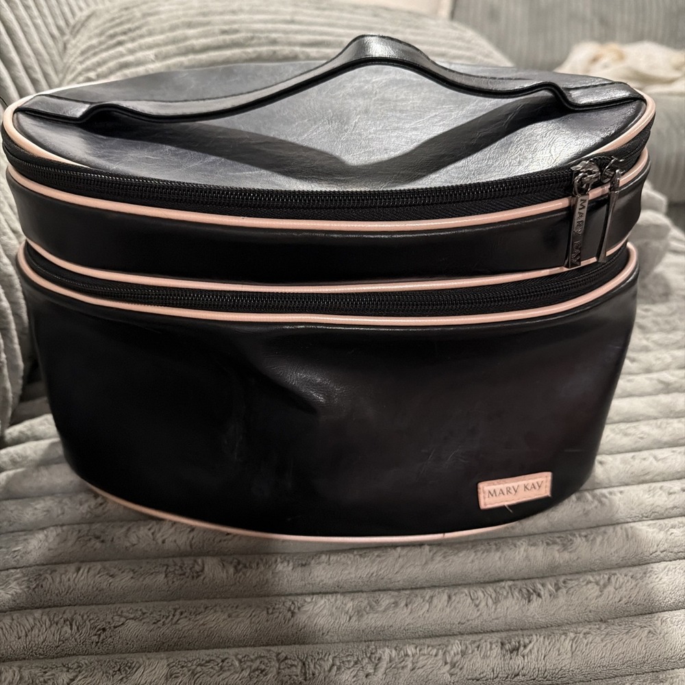 Mary Kay Cosmetic Train Case Double Compartment Black Faux Leather Pink Trim - Picture 13 of 16